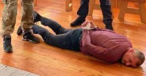 Коррупция и популизм: политика