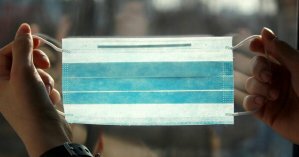 Шмыгаль рассказал, сколько продлится карантин после вакцинации от COVID-19