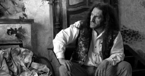 Известного украинского фотографа Александра Ктиторчука подозревают в развращении несовершеннолетних