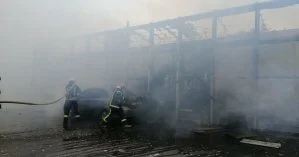 Киевский Подол оказался весь в дыму из-за крупного пожара (фото)