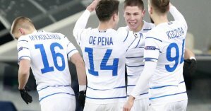 Луческу сделал подарок подопечным за победу над венграми