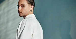 Певец Артем Пивоваров рассказал о том, как переболел COVID-19