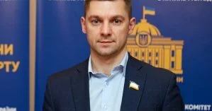 Кабмин планирует в скором времени рассмотреть вопрос закрытия авиасообщения с Британией