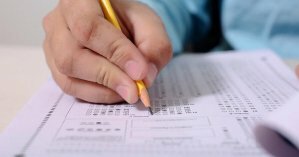 Для украинцев готовят три варианта проведения ВНО-2021: подробности