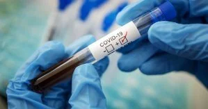 В Киеве резкий скачок COVID-19: за сутки подтвердили почти 900 новых случаев