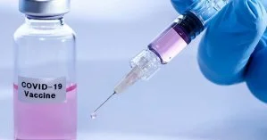 Зеленский попросил Меркель помочь в получении COVID-вакцины